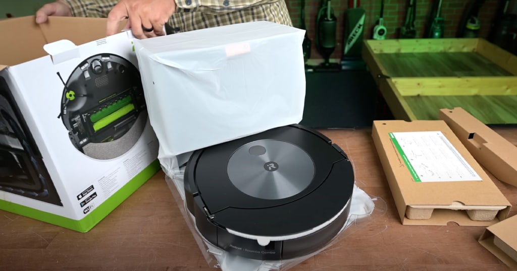 Unboxing the iRobot Roomba Combo j7 Plus