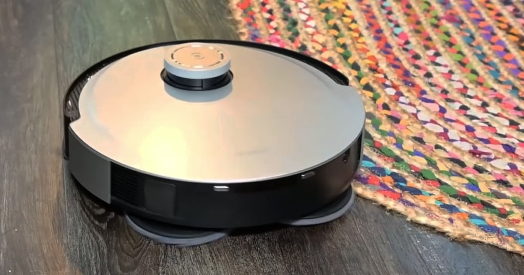 Deebot X1 Avoiding a Rug While Mopping