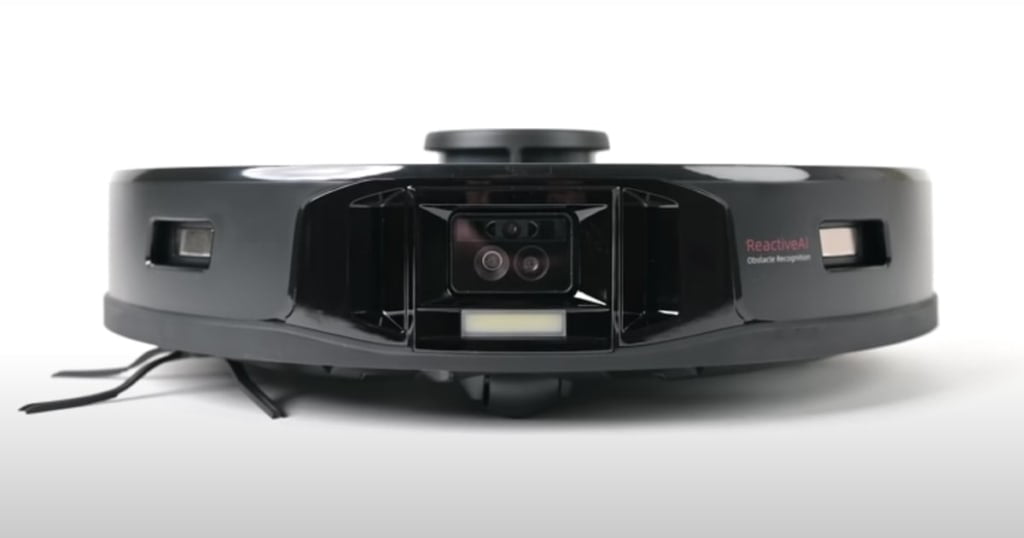Roborock S7 MaxV Ultra 2-in-1 Robot Vacuum and Mop