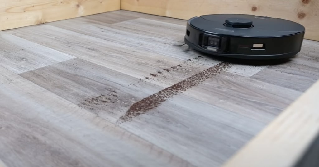 Vacuuming Test - Debris Pickup - Roborock S7 MaxV Ultra