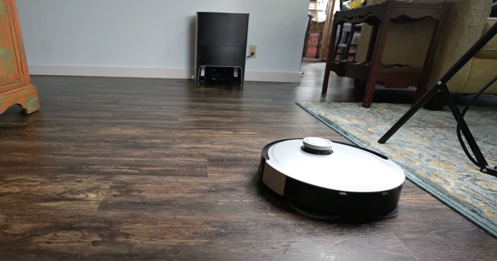 Ecovacs Deebot X1 Omni Mopping in the Vacuum Wars Test Home