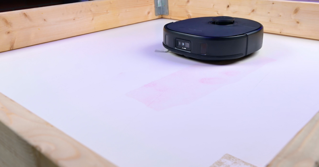 Eufy X9 Pro Performing Mopping Test